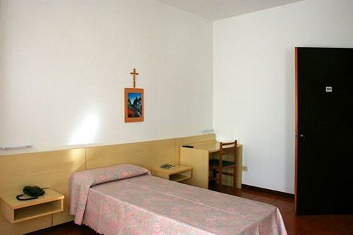 Casa Per Ferie Eremo Santa Rosa Da Lima Otel Roma Dış mekan fotoğraf